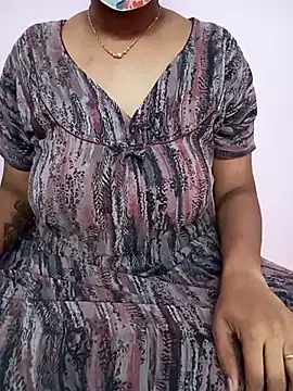 Snapshot of Ammu14399 chatting on May 4, 2026, 8:17 am Ammu14399 online show from May 4, 2026, 8:17 am