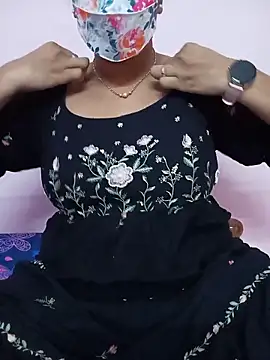 Snapshot of Ammu14399 chatting on May 9, 2026, 6:28 am Ammu14399 online show from May 9, 2026, 6:28 am