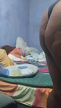 Isabel and Heckler online show from April 12, 2026, 12:58 am