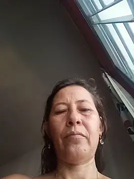 Salome 69 online show from May 18, 2026, 2:33 pm
