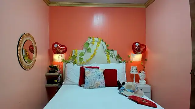 Dalila Najjar  online show from March 16, 2026, 2:21 pm