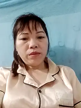 Sana-vn online show from April 18, 2026, 7:07 pm