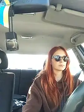 Lily Viola online show from April 14, 2026, 5:23 am