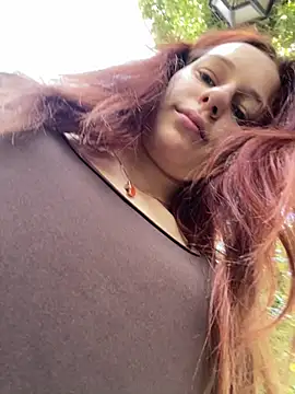 Lily Viola online show from June 5, 2026, 5:45 am