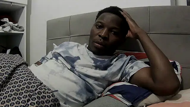 Bigchocco online show from April 12, 2026, 10:13 pm