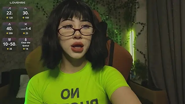 Necucubi02 online show from February 18, 2026, 12:01 pm