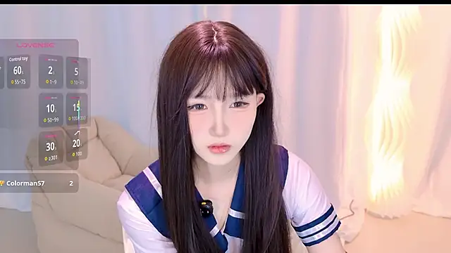 YE Zi  online show from January 13, 2026, 5:22 am