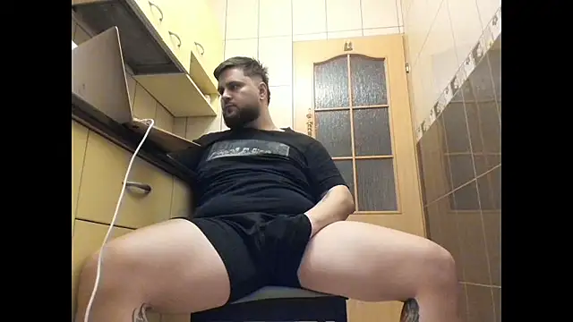 ashtondel online show from March 5, 2026, 3:14 am