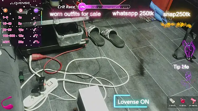 Snapshot of ashleyandtommy1 chatting on January 31, 2026, 7:34 pm ashleyandtommy1 online show from January 31, 2026, 7:34 pm