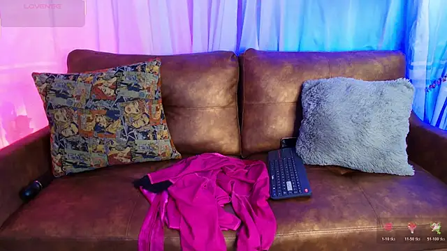  ttaylor  online show from January 19, 2026, 12:53 pm