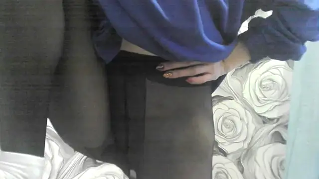  wolfxsnowy  online show from January 6, 2026, 7:18 pm