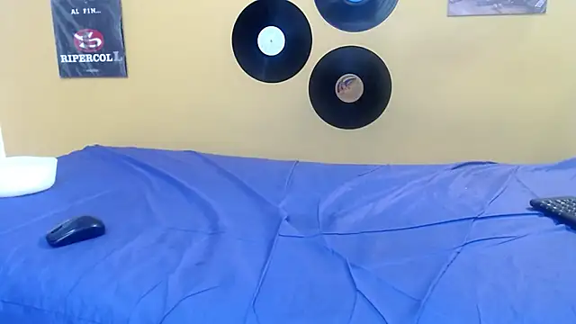 marcelasweet457 online show from April 20, 2026, 2:07 pm