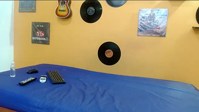 marcelasweet457 online show from January 18, 2026, 1:14 pm