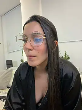 EVA WILD1 online show from February 12, 2026, 1:05 am