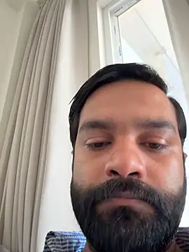 Snapshot of Rahil_94 chatting on April 23, 2026, 2:40 am Rahil 94 online show from April 23, 2026, 2:40 am