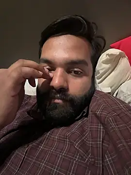 Snapshot of Rahil_94 chatting on May 8, 2026, 2:43 pm Rahil 94 online show from May 8, 2026, 2:43 pm