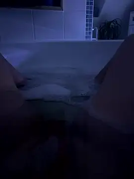 Benrahmerder online show from January 10, 2026, 4:57 pm