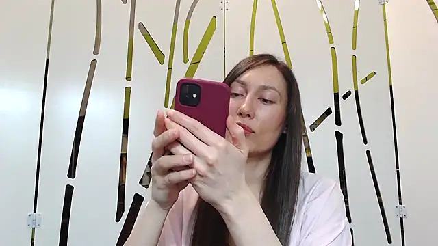 Snapshot of Naroliss chatting on May 9, 2026, 3:26 pm Naroliss online show from May 9, 2026, 3:26 pm