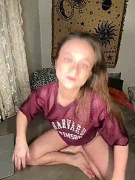 teenyblossom online show from February 10, 2026, 12:09 am