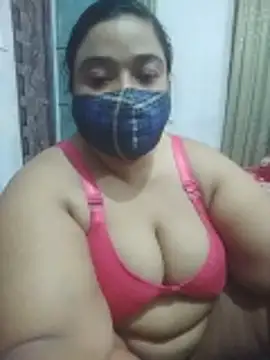 momo loves online show from April 18, 2026, 7:58 pm