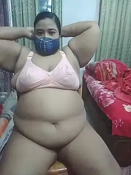 momo loves online show from April 14, 2026, 10:42 am