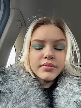 AshleyMur online show from March 5, 2026, 4:53 am