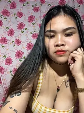 hotbabe69xx online show from February 15, 2026, 12:15 pm