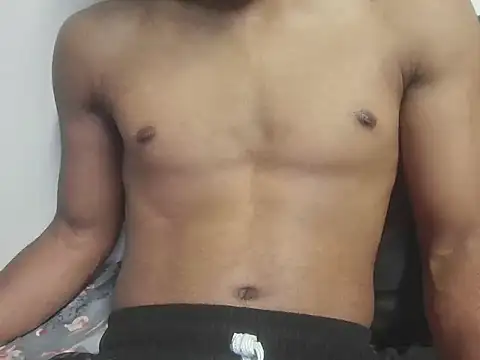 Saadmyy4444 online show from June 2, 2026, 4:18 pm