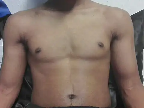 Saadmyy4444 online show from May 10, 2026, 2:26 am