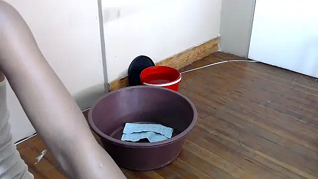 Snapshot of ExtraDoll chatting on February 8, 2026, 6:11 am ExtraDoll online show from February 8, 2026, 6:11 am