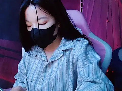 -Tamy- online show from February 27, 2026, 3:34 pm