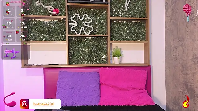 Hiddenhotcake online show from February 9, 2026, 7:23 pm