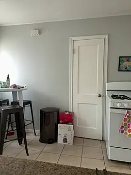 jojosbizarrelyf online show from April 17, 2026, 4:10 pm