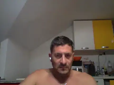 colosone online show from October 7, 2025, 9:05 pm