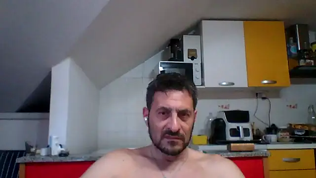 colosone online show from April 18, 2026, 5:04 pm