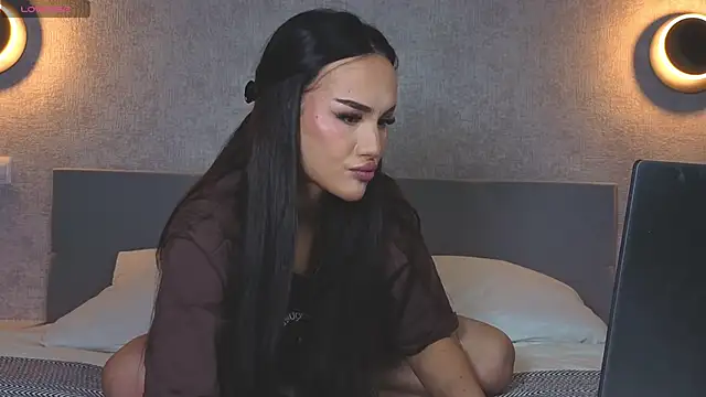 Snapshot of LushMirai chatting on February 26, 2026, 1:11 pm LushMirai online show from February 26, 2026, 1:11 pm