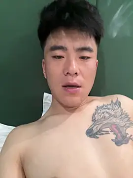 linfei123321 online show from March 5, 2026, 2:52 am