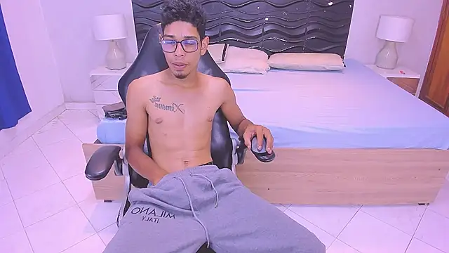 Jeik Lorens online show from January 13, 2026, 8:24 pm