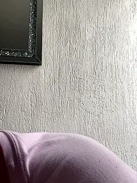 Davidsex1701 online show from January 6, 2026, 8:57 pm