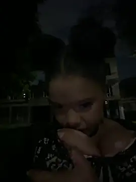 Antonella 03s online show from March 5, 2026, 5:04 am