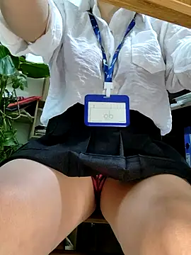 Snapshot of Arica_sexykiss chatting on July 7, 2026, 9:29 pm Arica sexykiss online show from July 7, 2026, 9:29 pm