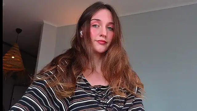 Snapshot of Lilyblush chatting on February 12, 2026, 7:30 am Lilyblush online show from February 12, 2026, 7:30 am