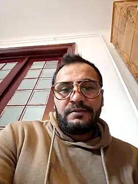 julian-112 online show from January 17, 2026, 1:47 pm