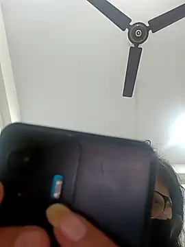 piryasharma005 online show from February 21, 2026, 6:32 pm