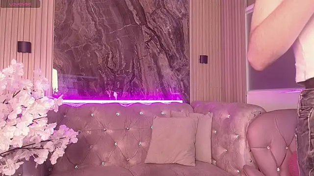 Allison Parker1  online show from February 9, 2026, 12:25 pm