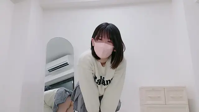 yuruchan  online show from March 5, 2026, 1:30 pm