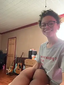 Tamiii420 online show from February 6, 2026, 4:03 pm