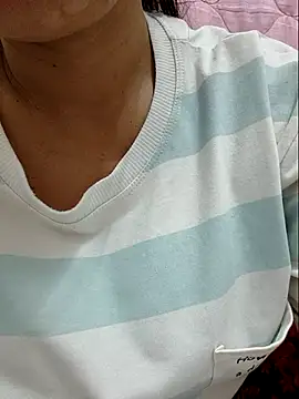 linhha23 online show from March 25, 2026, 6:24 am