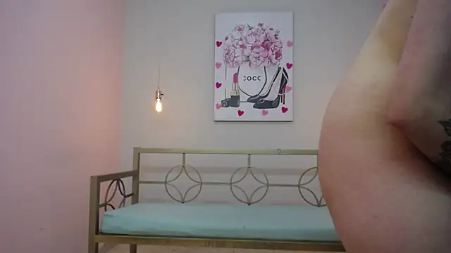 Snapshot of Adri_gomez_x chatting on March 5, 2026, 12:35 pm Adri gomez x online show from March 5, 2026, 12:35 pm