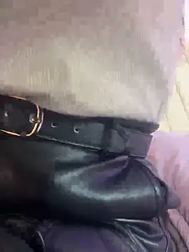 DulceRouss  online show from April 18, 2026, 11:45 am